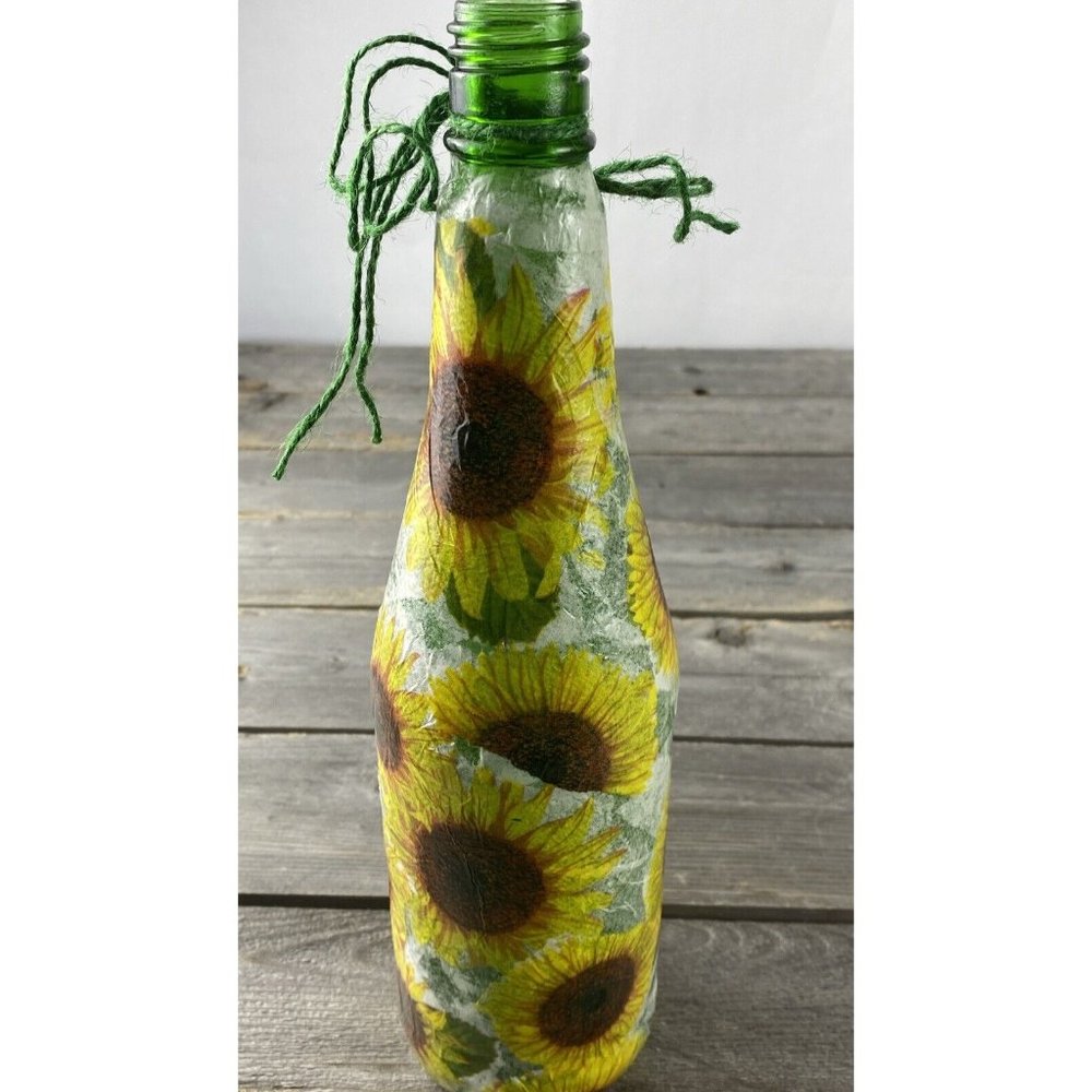 Handmade Lighted Sunflowers Green Wine Bottle Fairy Nightlight Decor Distressed - Picture 4 of 6